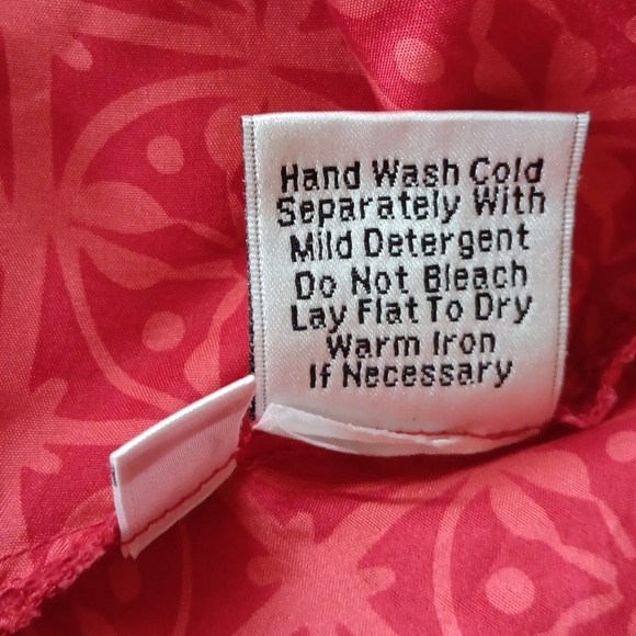 CAbi Silk Blouse In Red Hisbiscus Golden Butterly - Picture 10 of 15